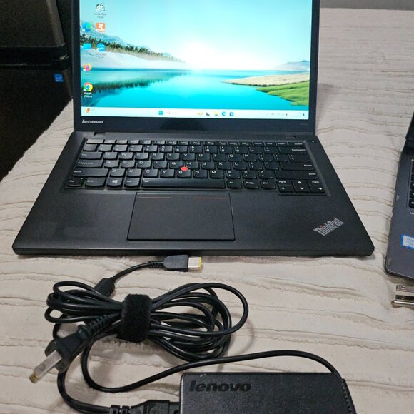 Lap top lenovo - Picture 2 of 6